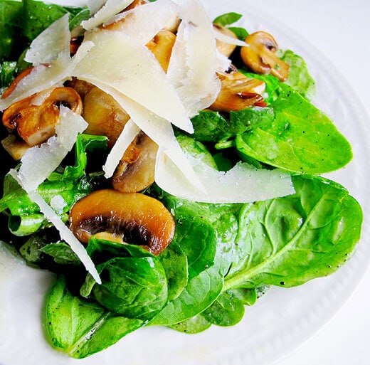 Mushroom and Spinach Salad