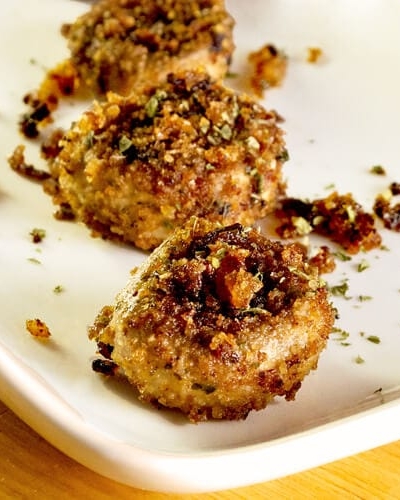 mushrooms with breadcrumbs and butter