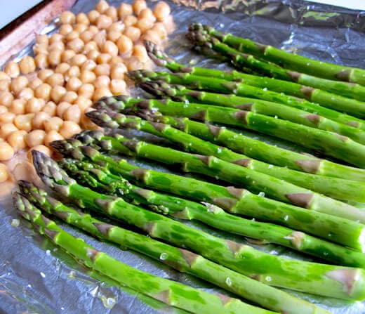 roasted chickpeas and asparagus