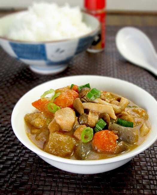 Japanese chicken vegetable stew