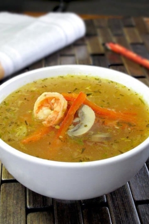 spicy thai tom yam soup