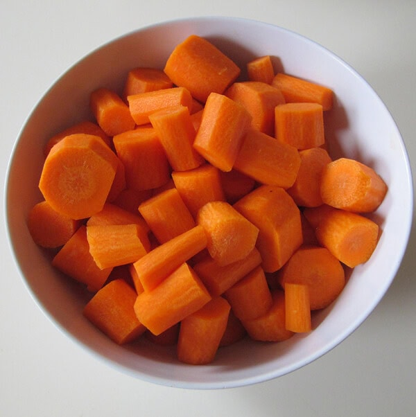 chopped carrots