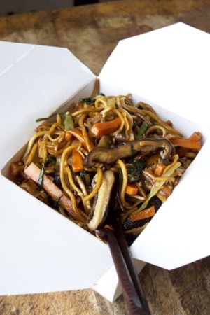 vegetable chow mein noodles 600