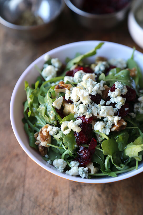 Arugula salad with blue cheese and cranberries
