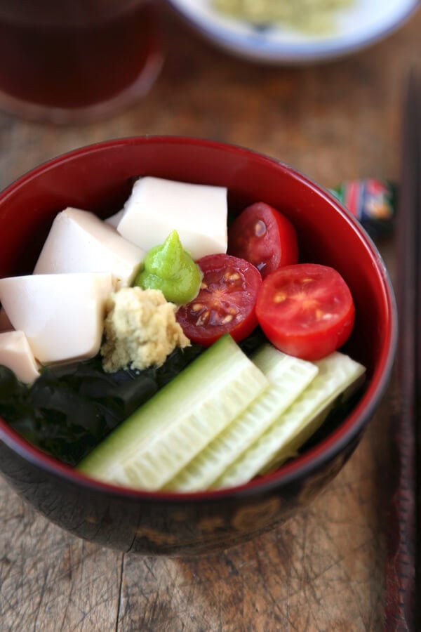 Seaweed salad - wakame salada | Pickled Plum