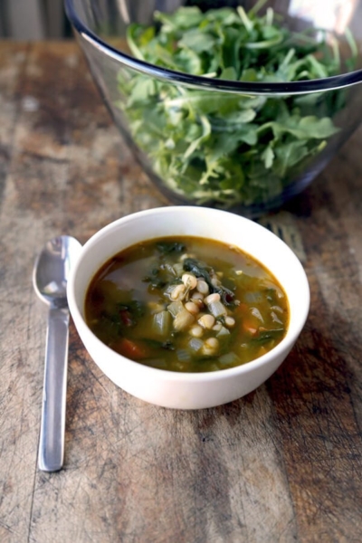 White bean swiss chard soup (vegetarian)