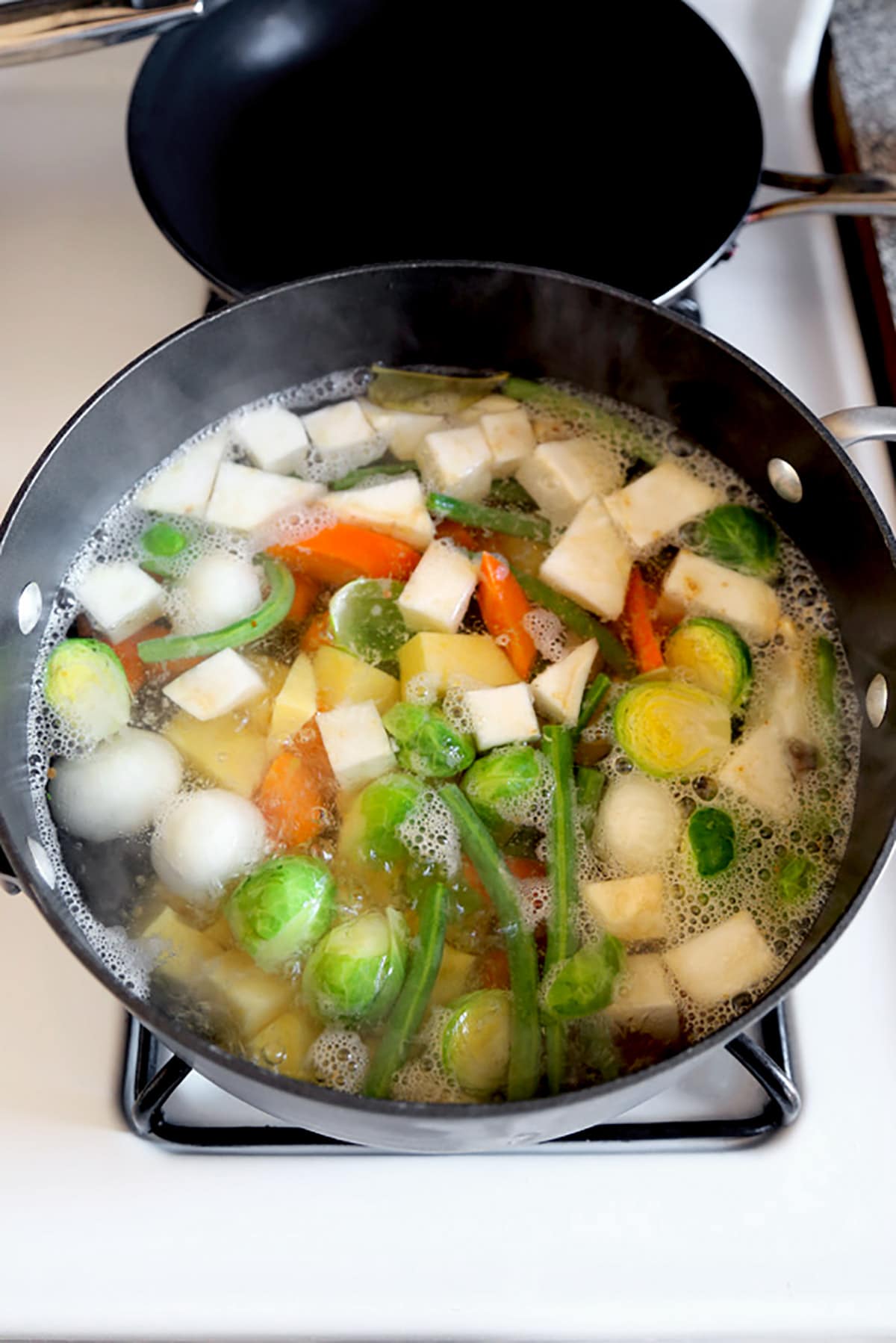 vegetable stew boiling