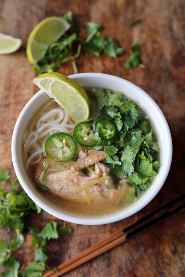 Roasted Chicken Pho - This is a quick, easy and VERY tasty recipe for chicken pho made with leftover roasted chicken. Ready in 20 minutes - the best! Recipe, Vietnamese food, noodle soup, pho | pickledplum.com