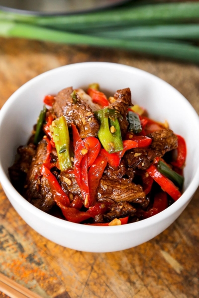 Stir fried beef hoisin sauce 1200