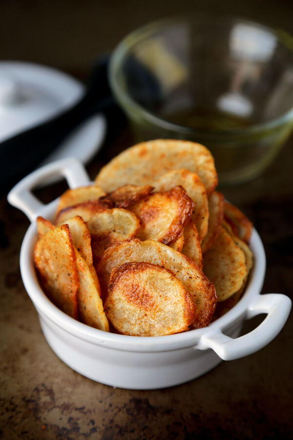 Super bowl party baked-chips