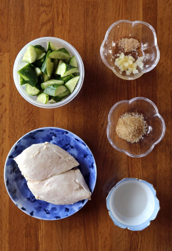 chicken-cucumber-ingredients