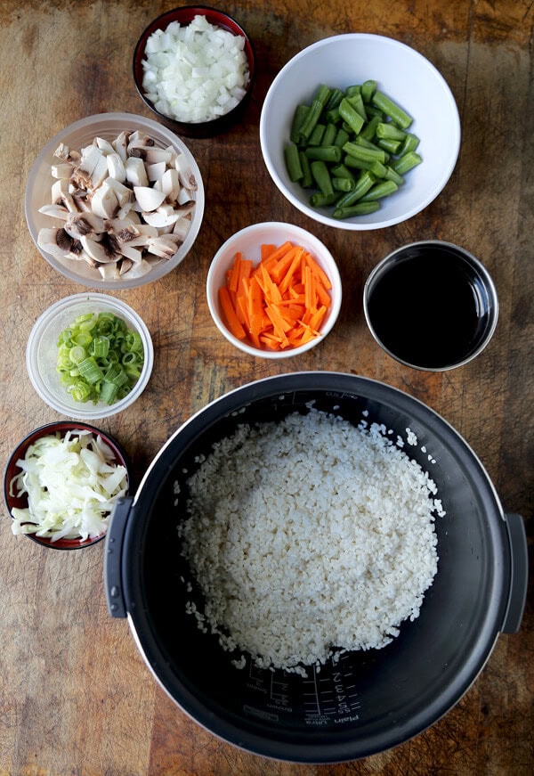 Rice Cooker Rice and Beans - I Heart Vegetables