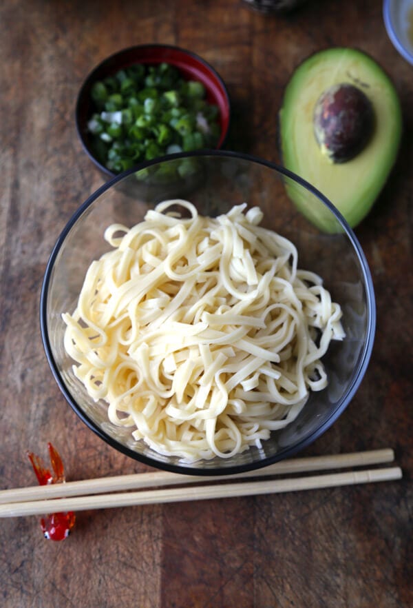 cooked egg noodles