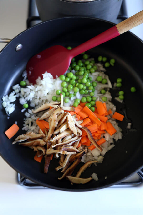 veggies-stir-frying