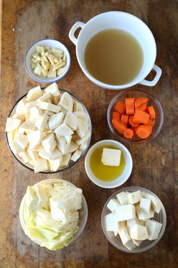 parsnip-soup-ingredients