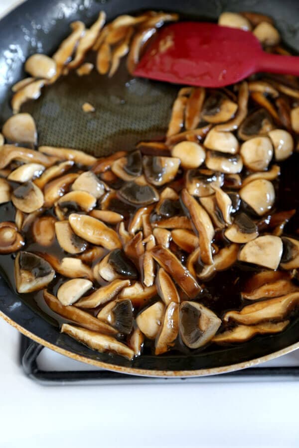 mushroom-gravy