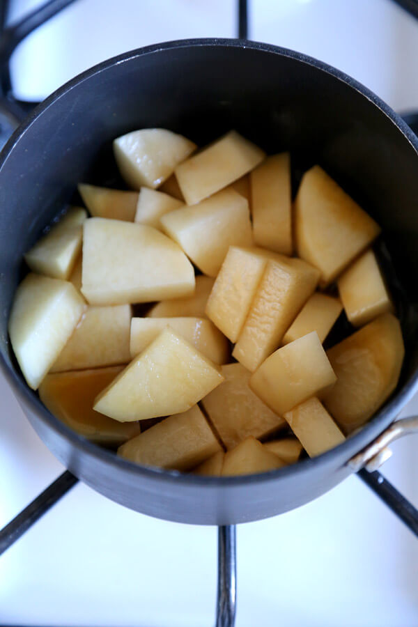 potatoes-boiling