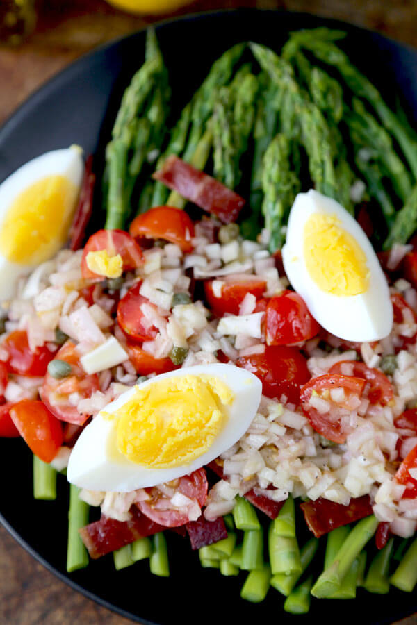 Asparagus Salad with Turkey Bacon and Catalan Dressing