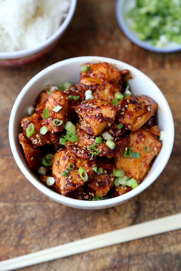 Korean sticky chicken recipe - A simple, tasty and easy recipe you can make at home in just 15 minutes! #chickenrecipe #asian #stiryfry | pickledplum.com
