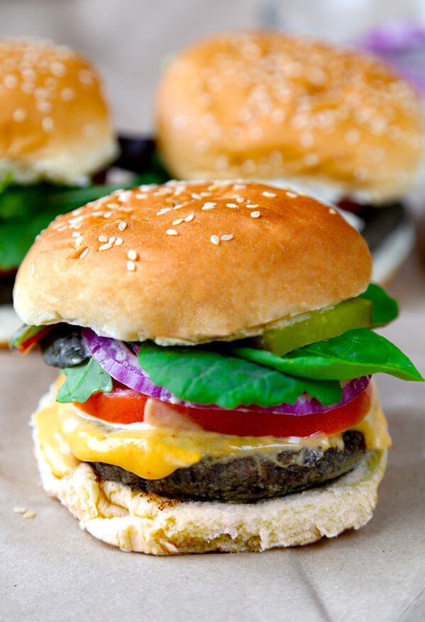 mushroom-barley-burger