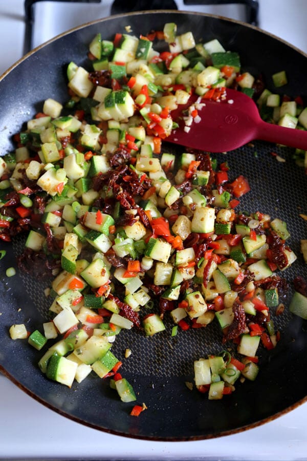 sun-dried-tomatoes-pan