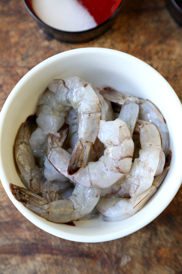 peeled-shrimp