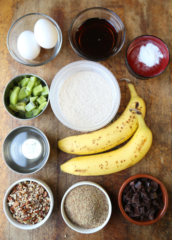 Almond-Infused Banana Bread - Kiwi and Carrot