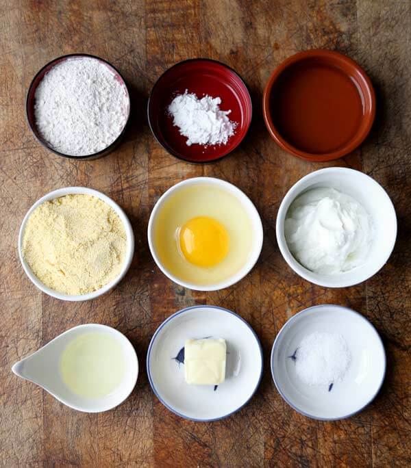 southern-cornbread-ingredients