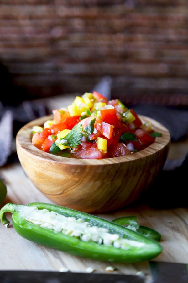 Easy, Healthy & Simple Fresh Salsa Recipe that's medium spicy, tangy and a little sweet. Ready in only 15 minutes & so much better than store-bought salsa!