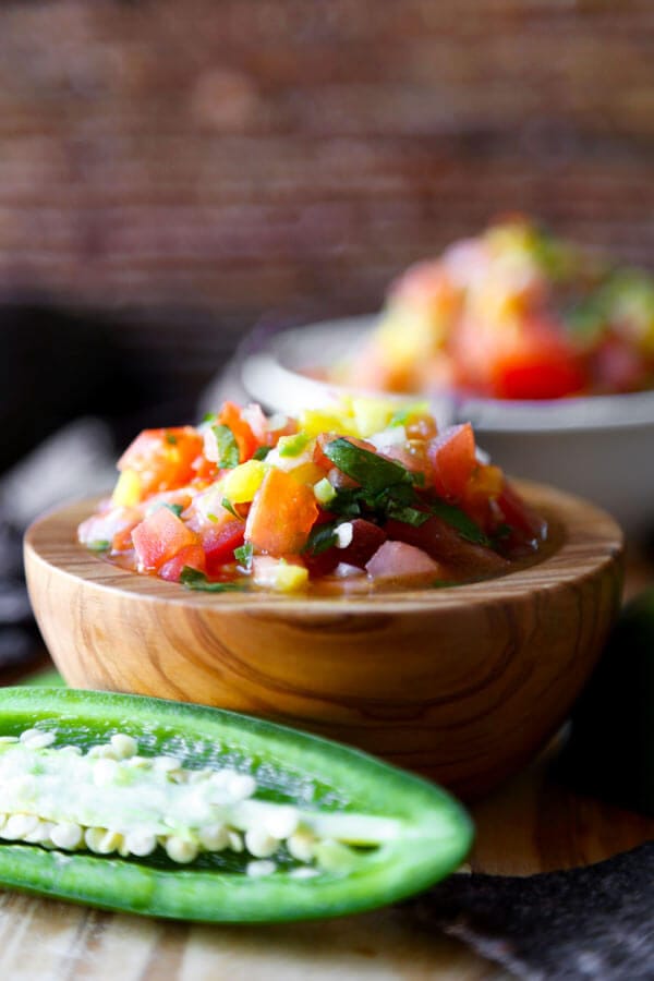 Easy, Healthy & Simple Fresh Salsa Recipe that's medium spicy, tangy and a little sweet. Ready in only 15 minutes & so much better than store-bought salsa!