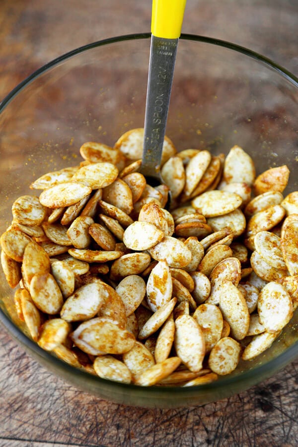 pumpkin-seeds-spices