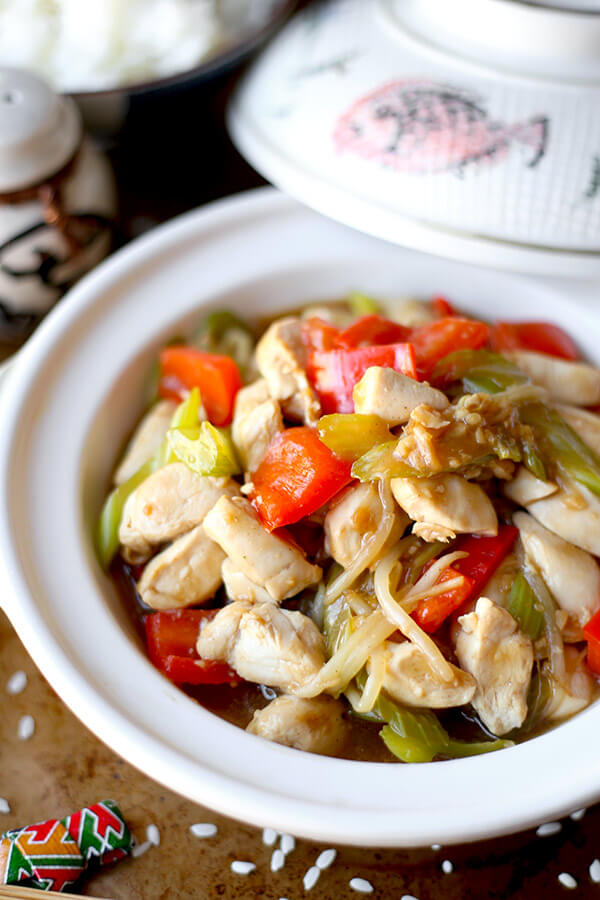 Chicken Chop Suey - Easy chicken chop suey cooked in a delicate savory sauce. This simple recipe is great if you are busy but still want homemade Chinese! Ready in less than 20 minutes. Chinese, Easy, Healthy, Recipe | pickledplum.com