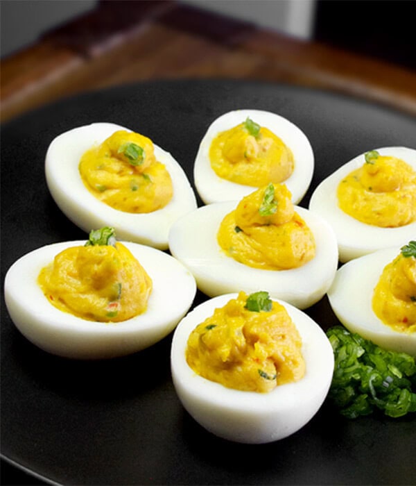 spicy-deviled-eggs600