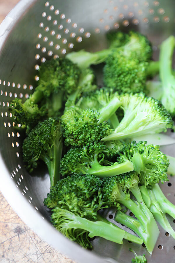 steamed-broccoli