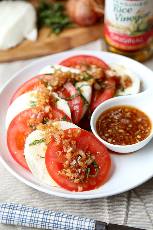 Japanese Caprese Salad - Celebrate warmer weather with this light and refreshing Japanese Caprese salad - ready in 15 minutes from start to finish! Light, Healthy, Easy, Salad, Gluten Free, Recipe | pickledplum.com