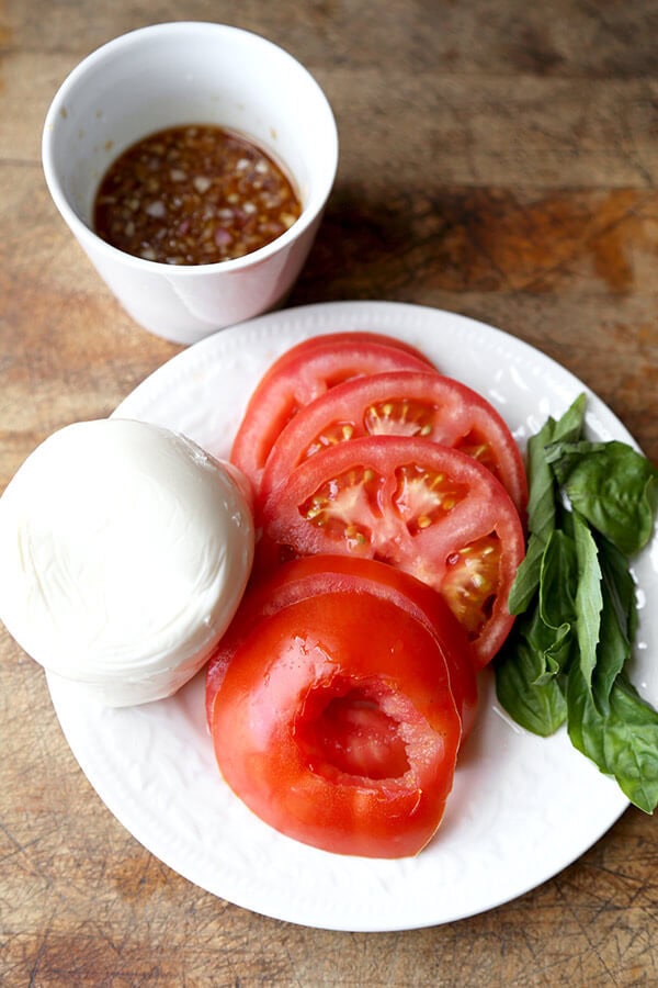 ingredients-for-Caprese