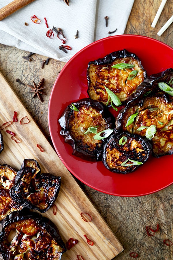 Char Siu Style Eggplant - This baked and caramelized Char Siu Style Roasted Eggplant Recipe has the deep sweet and savory flavors of Chinese roasted pork, but just happens to be super healthy! Recipe, vegetarian, Chinese, healthy, main, side | pickledplum.com