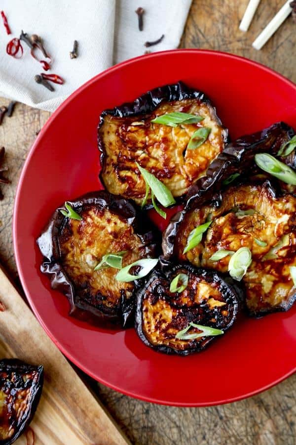 Char Siu Style Eggplant - This baked and caramelized Char Siu Style Roasted Eggplant Recipe has the deep sweet and savory flavors of Chinese roasted pork, but just happens to be super healthy! Recipe, vegetarian, Chinese, healthy, main, side | pickledplum.com