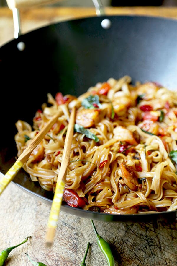 Drunken Noodles - A fiery and fragrant Drunken Noodles Recipe that tastes like proper Bangkok street-food! This simple Thai Pad Kee Mao is ready in 16 minutes from start to finish. Recipe, noodles, Thai, stir fry, dinner, lunch, quick | pickledplum.com