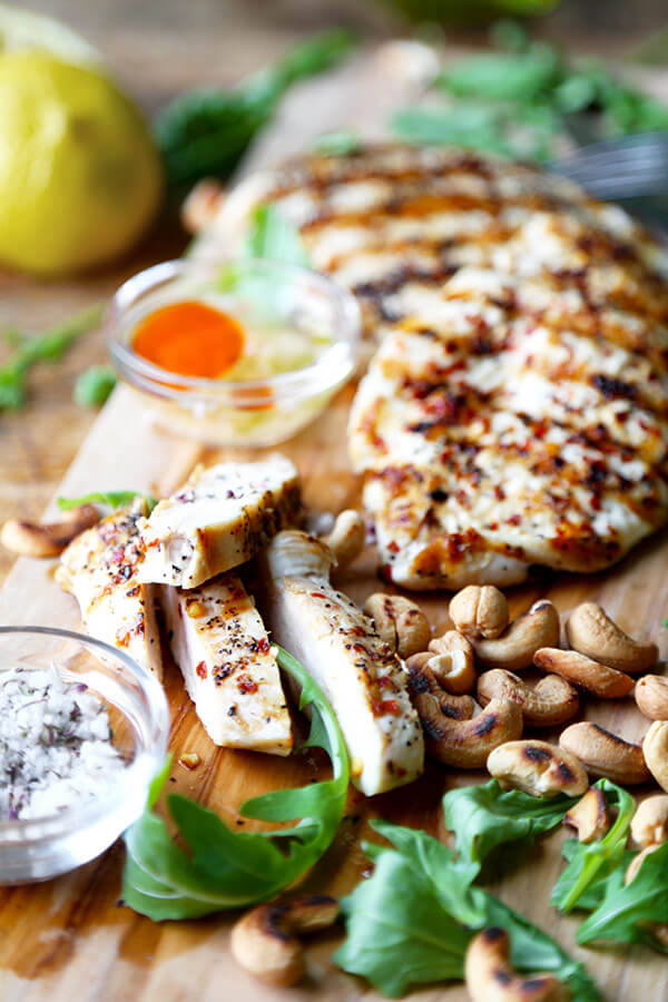 Easy Grilled Chicken With Hot And Sweet Sauce - A tangy, sweet and hot dipping sauce served with char-grilled chicken breasts. Ready in less than 20 minutes from start to finish! Recipe, easy, barbecue, healthy, main, dinner | pickledplum.com
