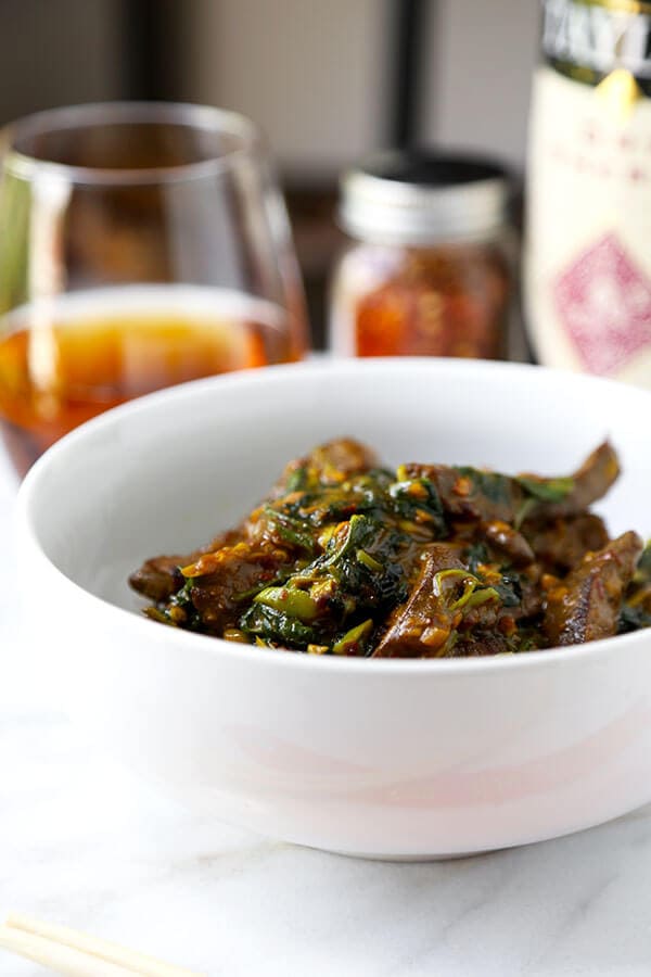 Hunan Beef Recipe - A smoky bowl of Hunan Beef With Cumin loaded with umami flavor and healthy kale. This Chinese-inspired recipe is ready in 20 minutes from start to finish! Recipe, beef, stir fry, Chinese, main, dinner | pickledplum.com