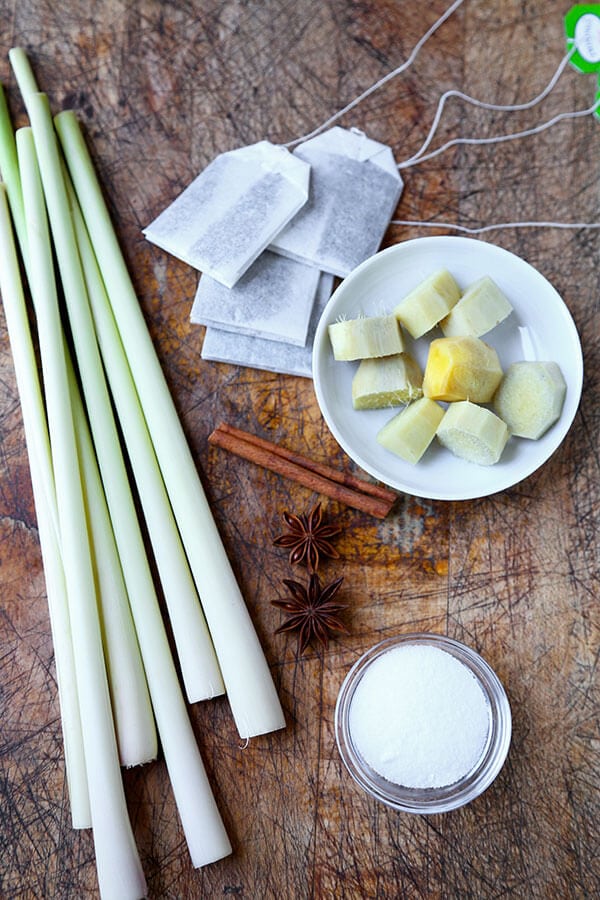 ingredients-for-lemongrass-tea