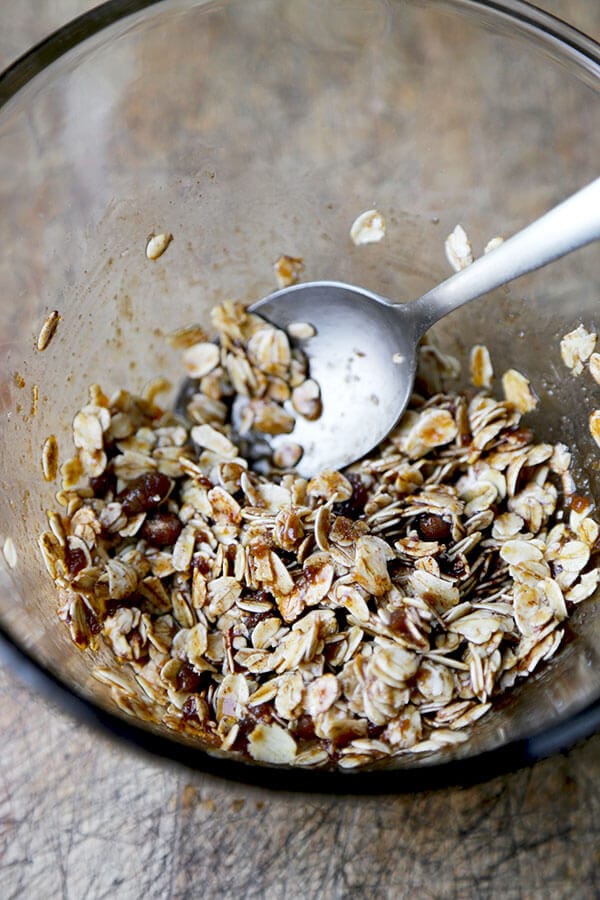 oats-and-sugar-mix