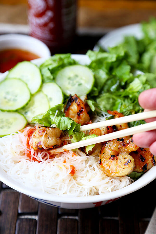 Shrimp Bun Cha - A fresh, light Vietnamese noodle dish with caramelized shrimp, fragrant herbs and nuoc cham dipping sauce. This Shrimp Bun Cha Recipe is ready in 25 minutes! Recipe, Vietnamese, noodles, dinner, main, seafood, healthy | pickledplum.com