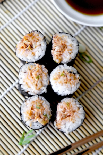 spicy tuna roll