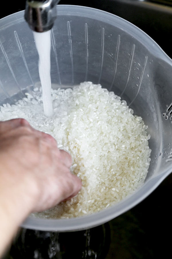 washing-rice