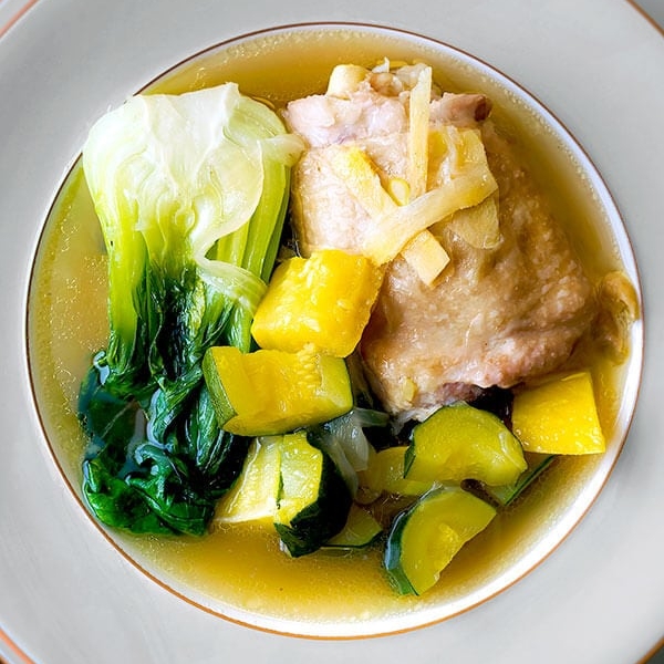Chicken Tinola Recipe (Tinolang Manok) | Pickled Plum