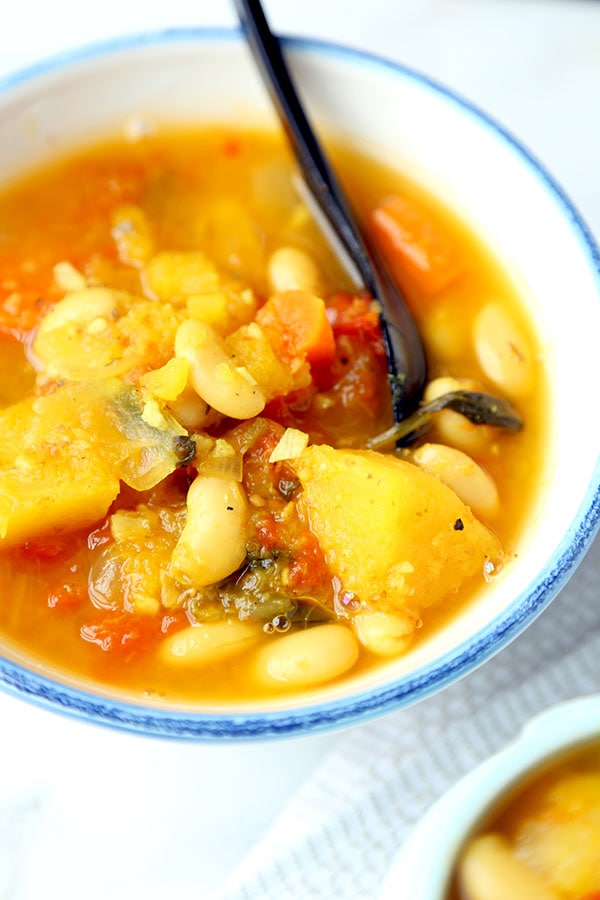 Easy Vegetable Soup Recipe - Yummy Healthy Easy