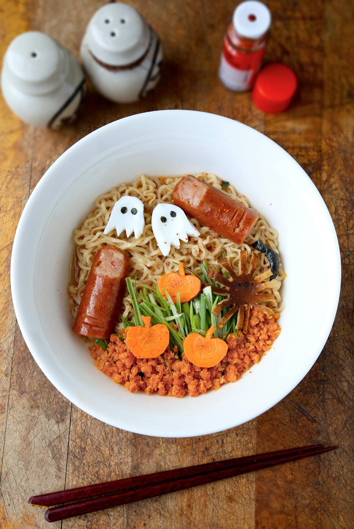 halloween ramen - kid friendly ramen