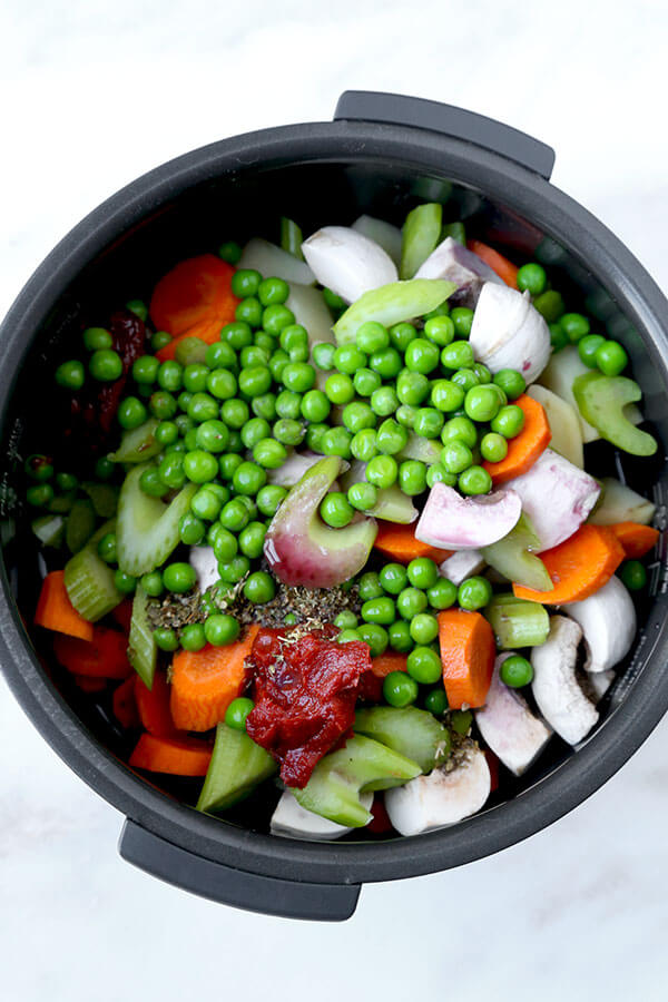vegetables-in-slow-cooker